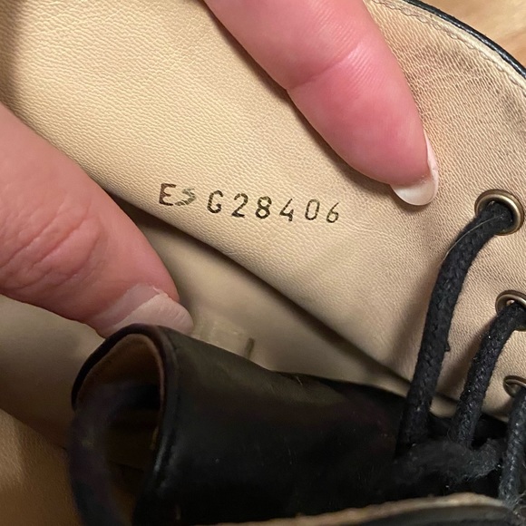 Chanel low boots , sadly selling - Picture 5 of 8